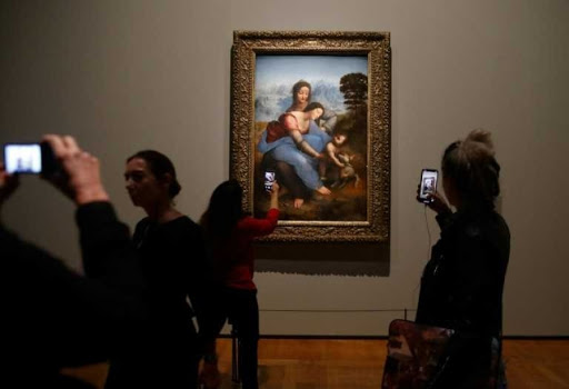 Histórica exposición de Leonardo Da Vinci hará que el Louvre amanezca con sus puertas abiertas