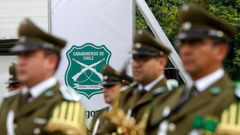 Informe de Contraloría revela manejo irregular de fondos de Carabineros