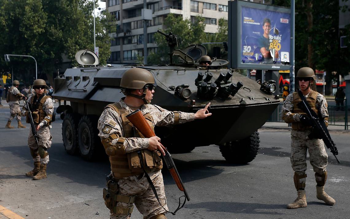 Documento de la U. de Chile advierte sobre los riesgos de involucrar a las Fuerzas Armadas en el control del orden público