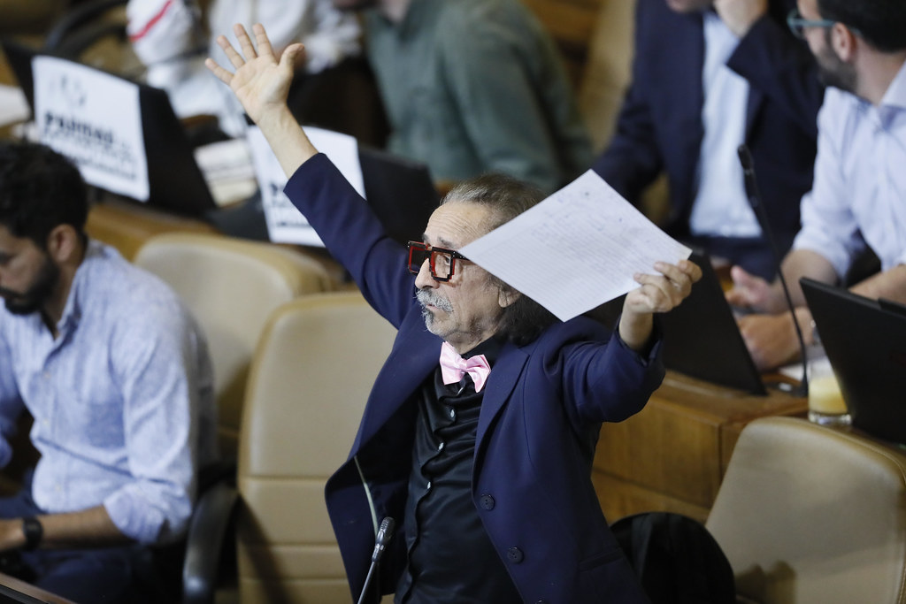 Viralizan intervención de Florcita Motuda en el Congreso: ¡La salud es más importante que la economía, señor Presidente!