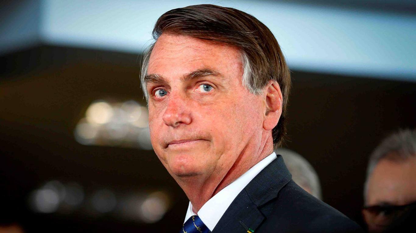 Bolsonaro entorpece Ley de amparo indígena ante la contingencia del COVID-19