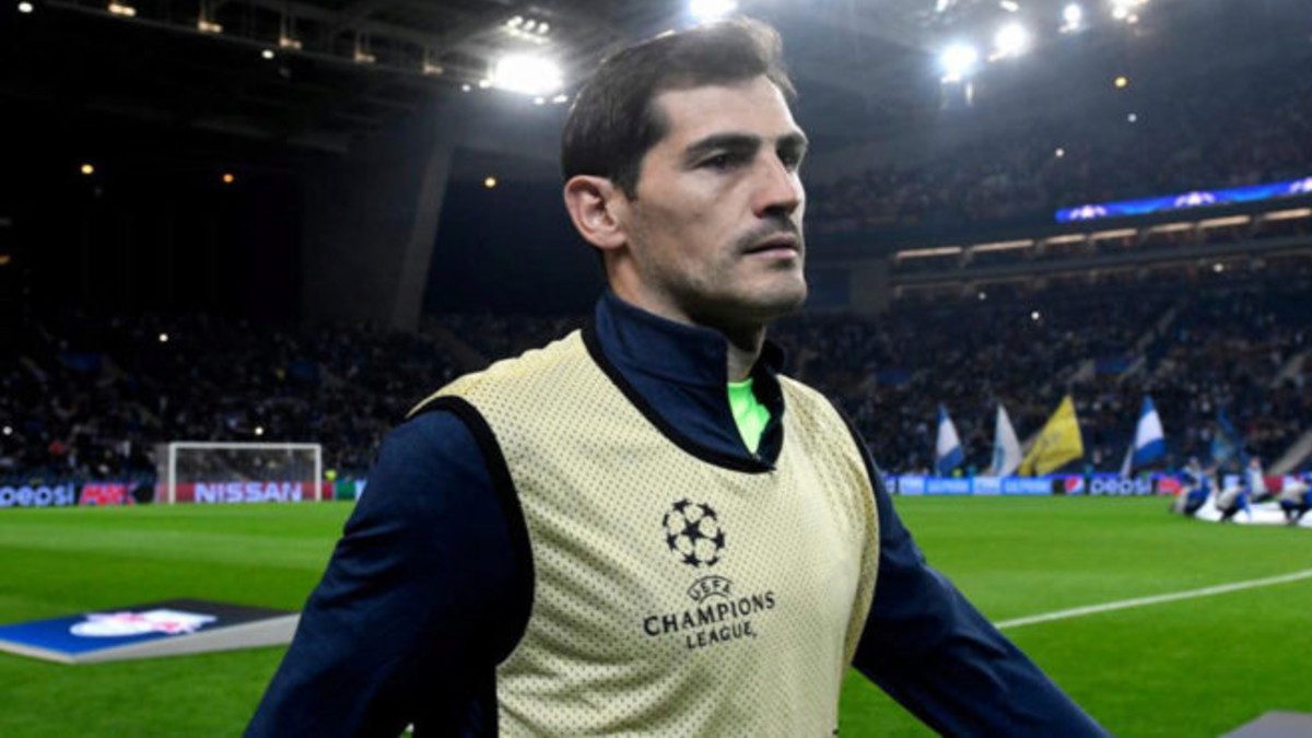 Iker Casillas anuncia su retiro definitivo del fútbol profesional