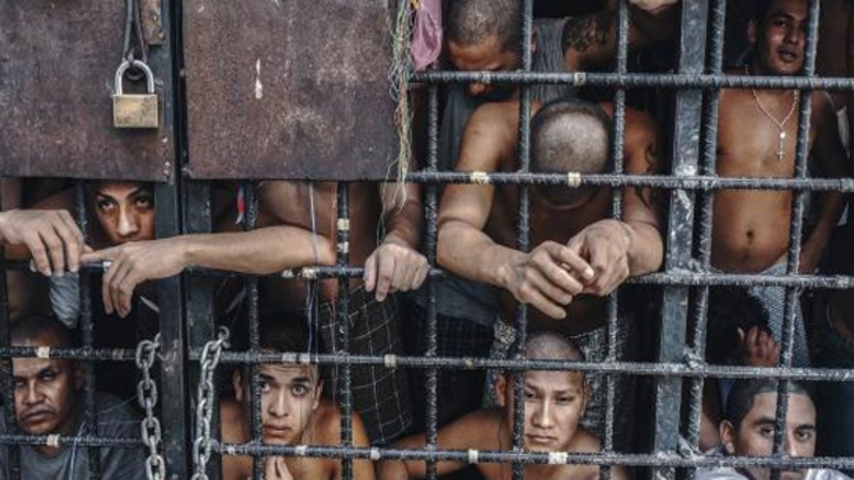 El coronavirus llegó a dos cárceles de El Salvador