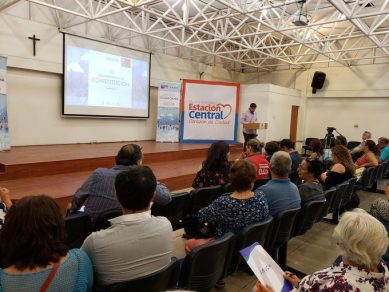 Municipios realizan charlas informativas sobre el proceso constituyente y el plebiscito de abril