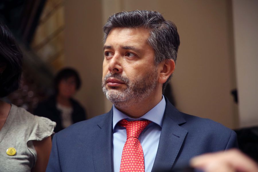 Magistrados califican suspensión de juez Urrutia como una «severa afectación a la independencia judicial interna»