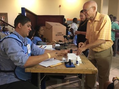 República Dominicana repite elecciones en plena crisis política y amenaza del COVID-19