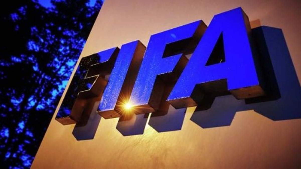 La FIFA aprueba 1.500 millones de dólares para salvar al fútbol del impacto económico de la pandemia