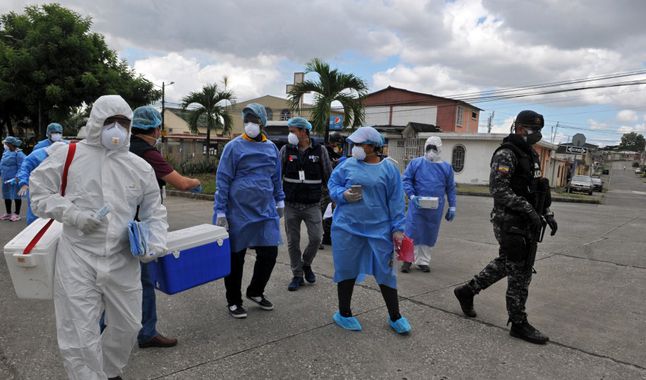 Ecuador: se duplica número de casos de COVID-19 por resultados de «montón de pruebas represadas»