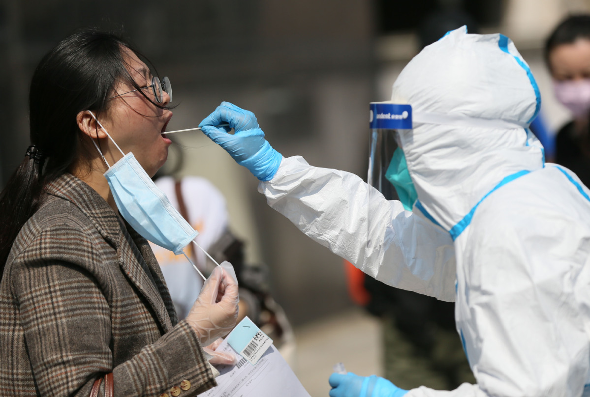 Advierten que EE.UU. y Europa podrían enfrentar hasta cuatro oleadas de coronavirus si permiten que la pandemia azote África