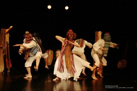 Obra subtitulada al creol abre alianza de Escenix con Quilicura