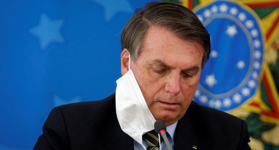 Justicia frena intentos de Bolsonaro de levantar la cuarentena en Brasil