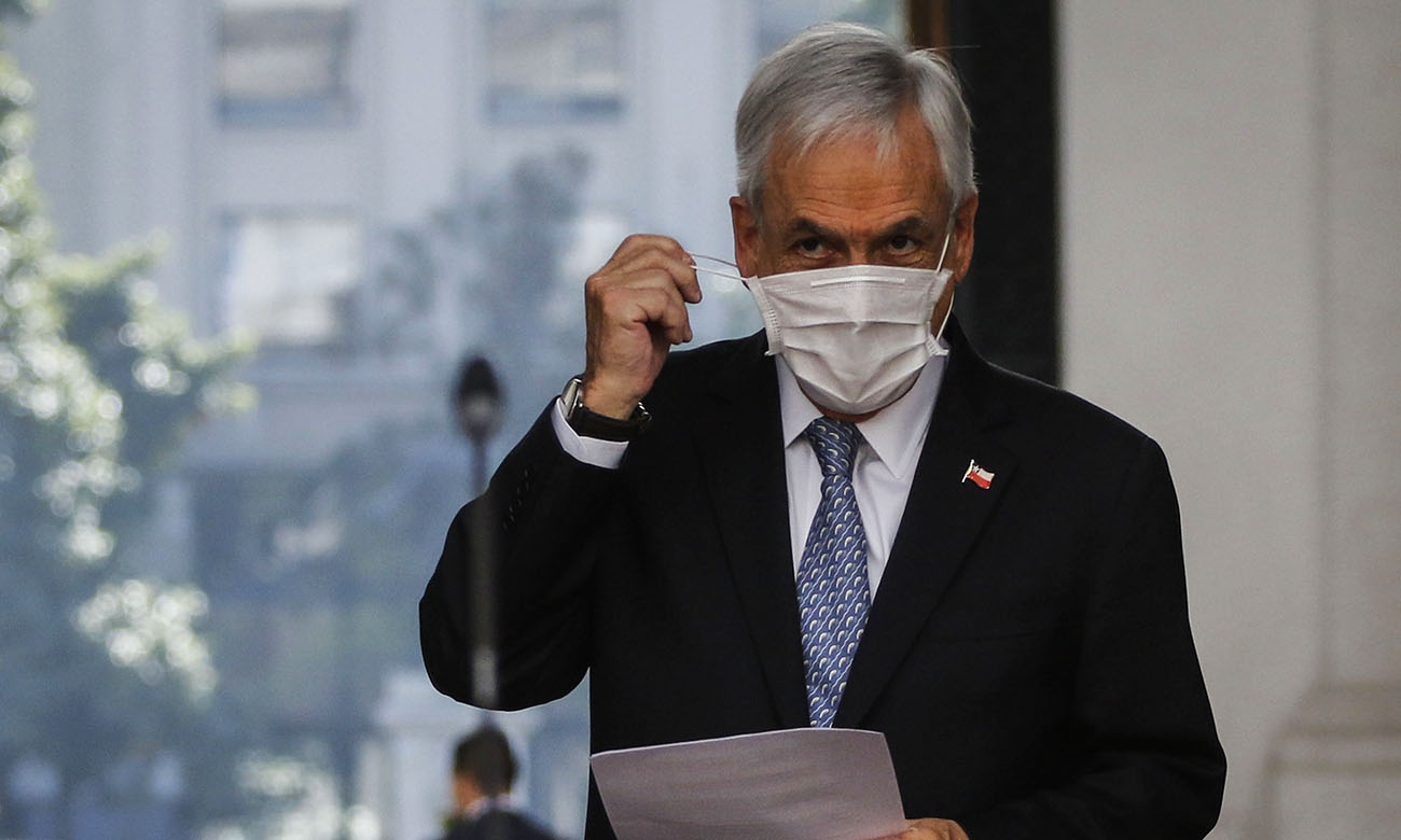 Senador Navarro denuncia negligencia del Gobierno en el manejo de la pandemia: «Gremios de la salud están abandonados»