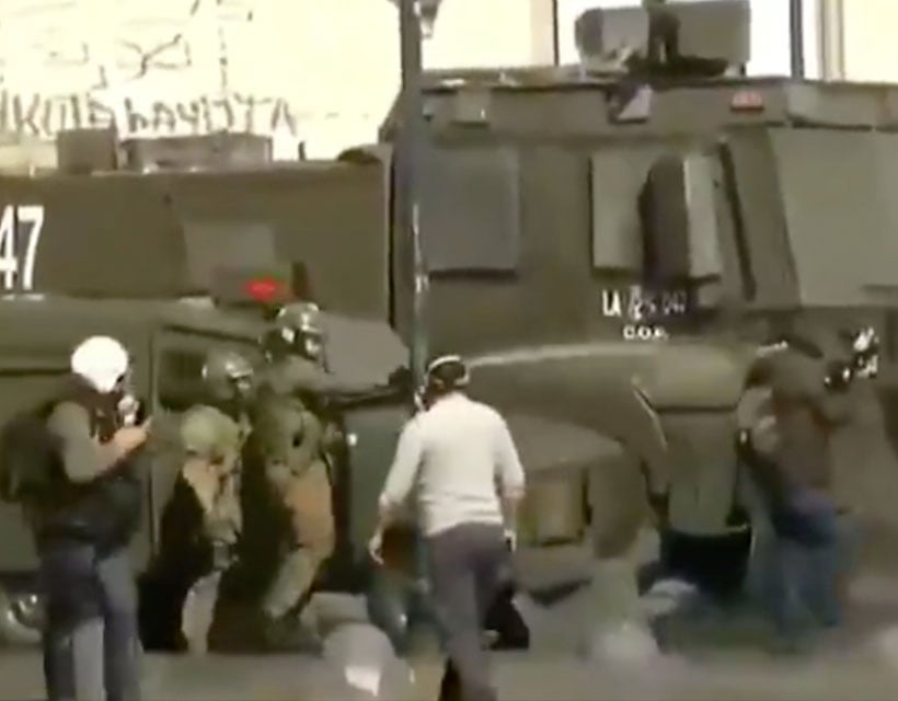 1 de Mayo: Colegio de Periodistas condena agresiones de Carabineros a la prensa en Santiago y Valparaíso