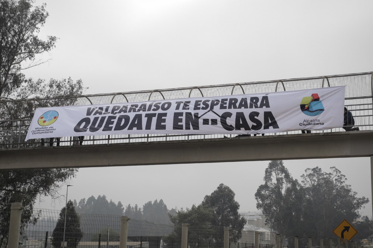Despliegan lienzo en Ruta 68 llamando a no visitar Valparaíso en este periodo de pandemia