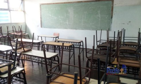 Covid-19: Pediatras y asistentes de la educación coinciden en que no están las condiciones para volver a clases
