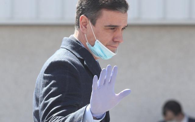 Espanha: Famílias de 3.000 pessoas mortas por coronavírus processam Pedro Sánchez por «homicídio»