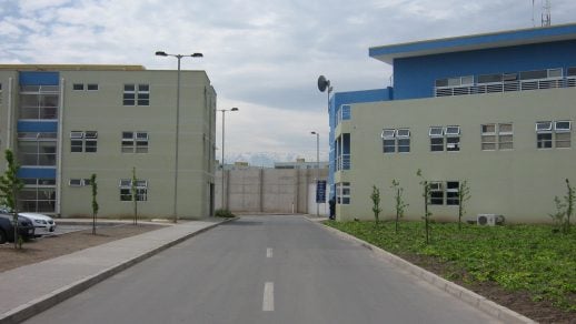 INDH da seguimiento a masivo traslado de internos desde Santiago 1 al Complejo Penitenciario de Rancagua