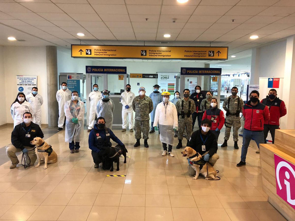 Punta Arenas: IV Brigada aérea apoya aduana sanitaria en el Aeropuerto