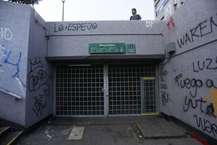 Estación Baquedano y denuncias de tortura: Justicia decretó el sobreseimiento definitivo de la investigación