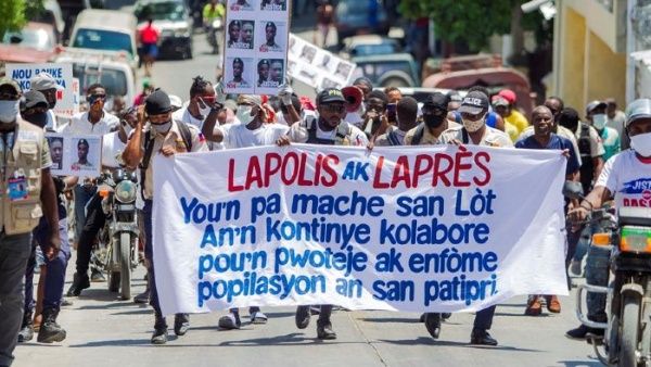 Haití: Policías prevén mantener protestas para exigir mejoras salariales