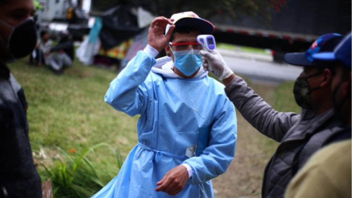 A punto de que declaren alerta roja en Bogotá por posible colapso sanitario