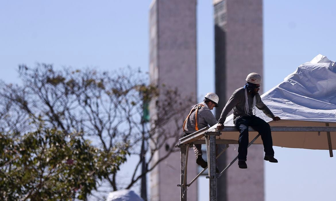 Brasil cuenta con 12,7 millones de personas desempleadas