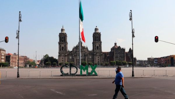 Ciudad de México seguirá «en semáforo rojo» ante repunte de hospitalizaciones por COVID-19