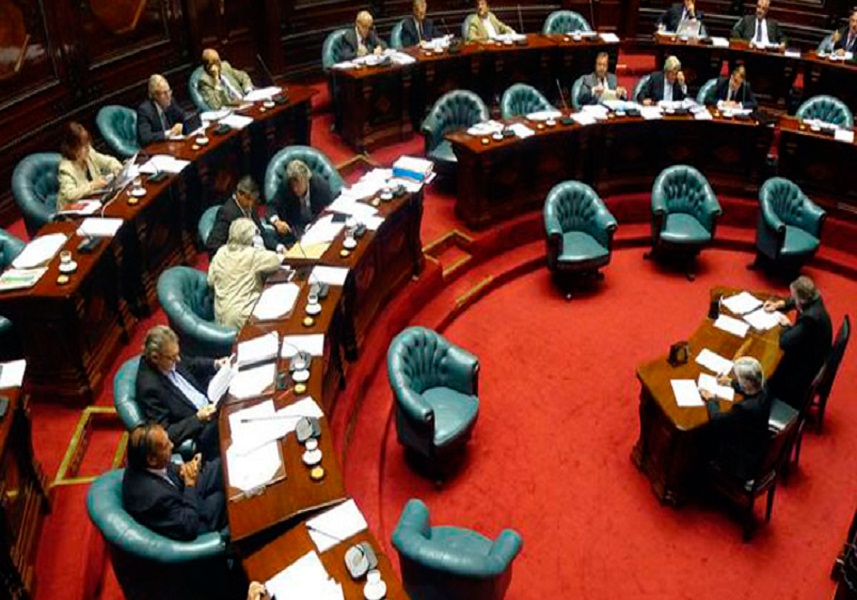 Senado uruguayo comienza a votar este miércoles ley controversial