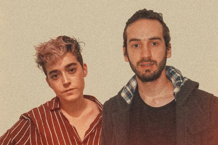 «Canción amarga»: Benja Coloma estrena invernal single junto a Malú Mora