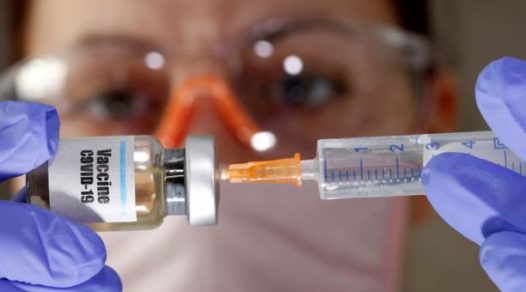 Oxford y el Gobierno de China más cerca de la vacuna contra la COVID-19