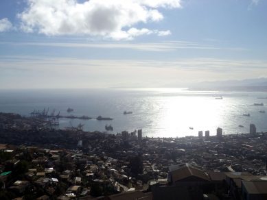 Simulación 3D muestra cómo un megasismo y tsunami similar al de 1730 impactaría la bahía de Valparaíso