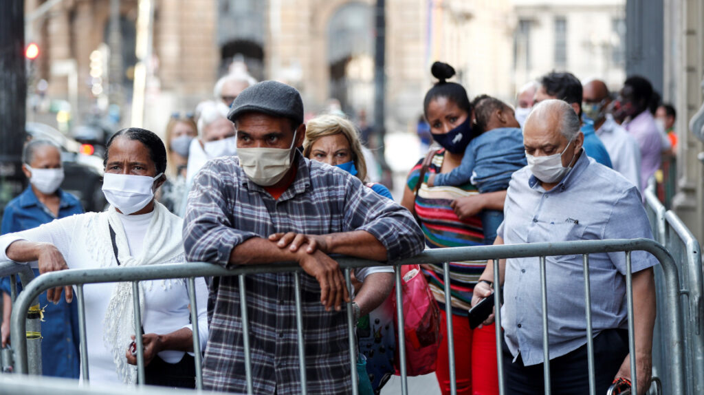 El mundo rebasa los 35 millones de casos de Covid-19