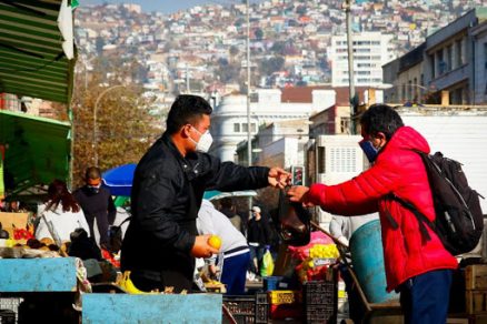 Covid-19: «Proyecto Aplauso» llega a Valparaíso con asistencia gratuita en salud mental