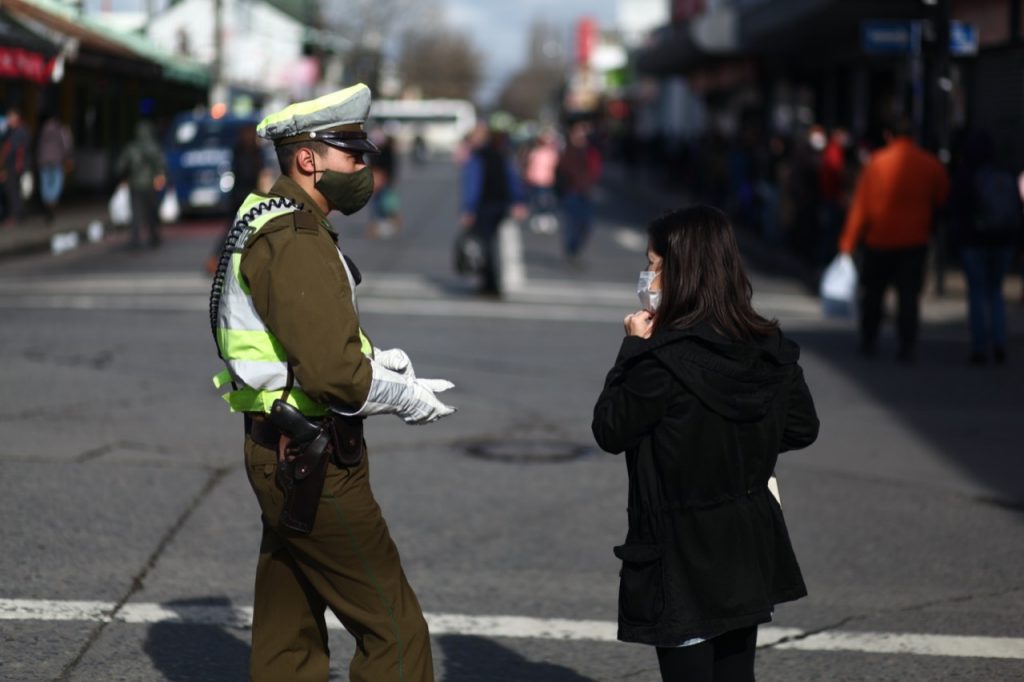 Ñuble: seis funcionarios policiales y militares dieron positivo al Covid-19