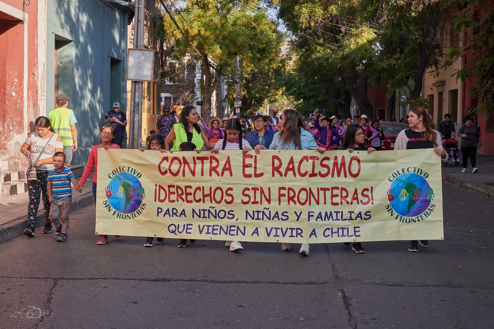 Proyecto de ley de migración podría agravar la exclusión de migrantes y sus hijos