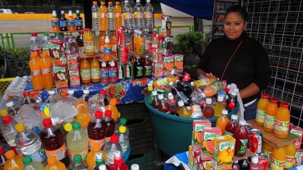 La otra “pandemia”: bebidas azucaradas  acaban con la salud de los mexicanos