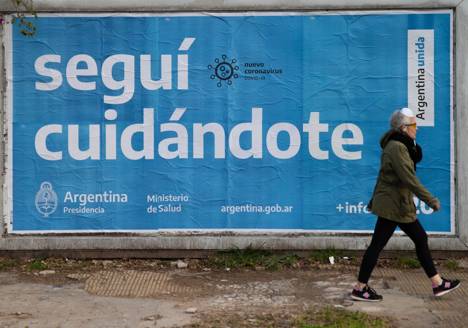 Hasta el 16 de agosto: Argentina prohíbe reuniones sociales por aumento de casos de Covid-19