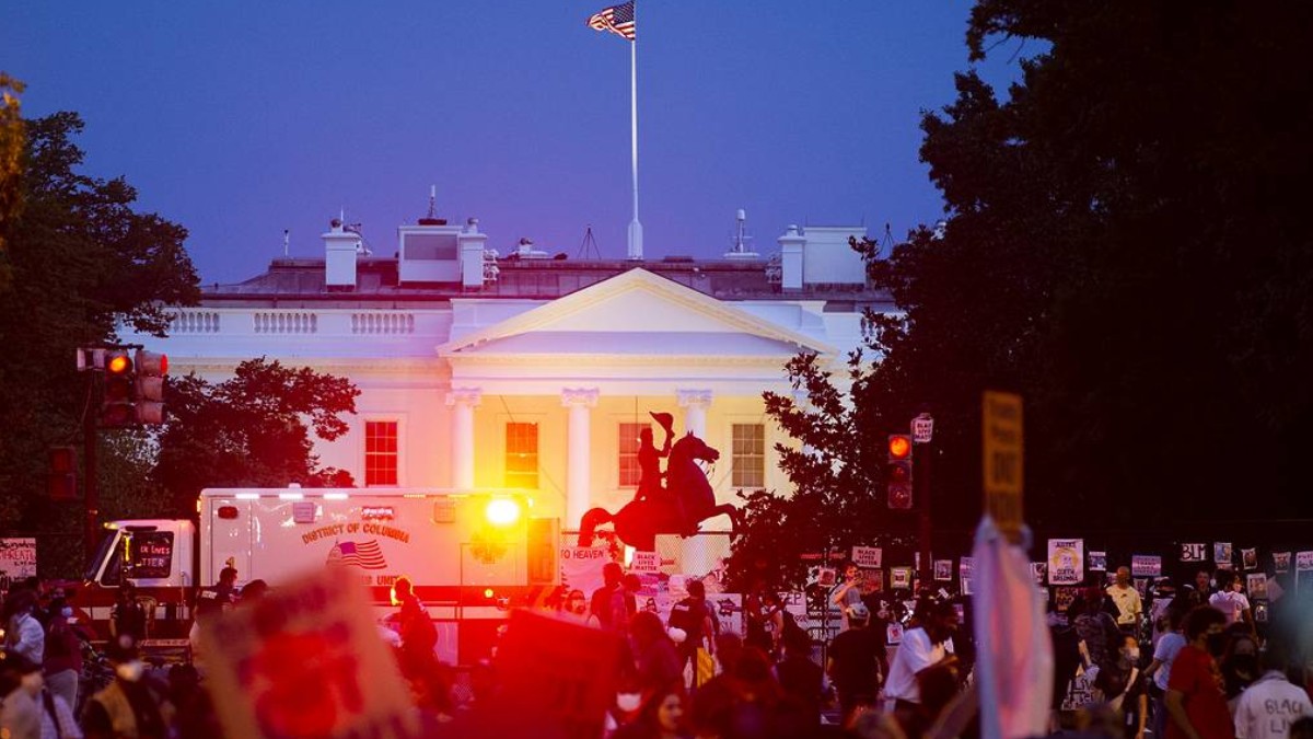 (Videos) Trump acepta candidatura presidencial del partido republicano en medio de fuertes protestas