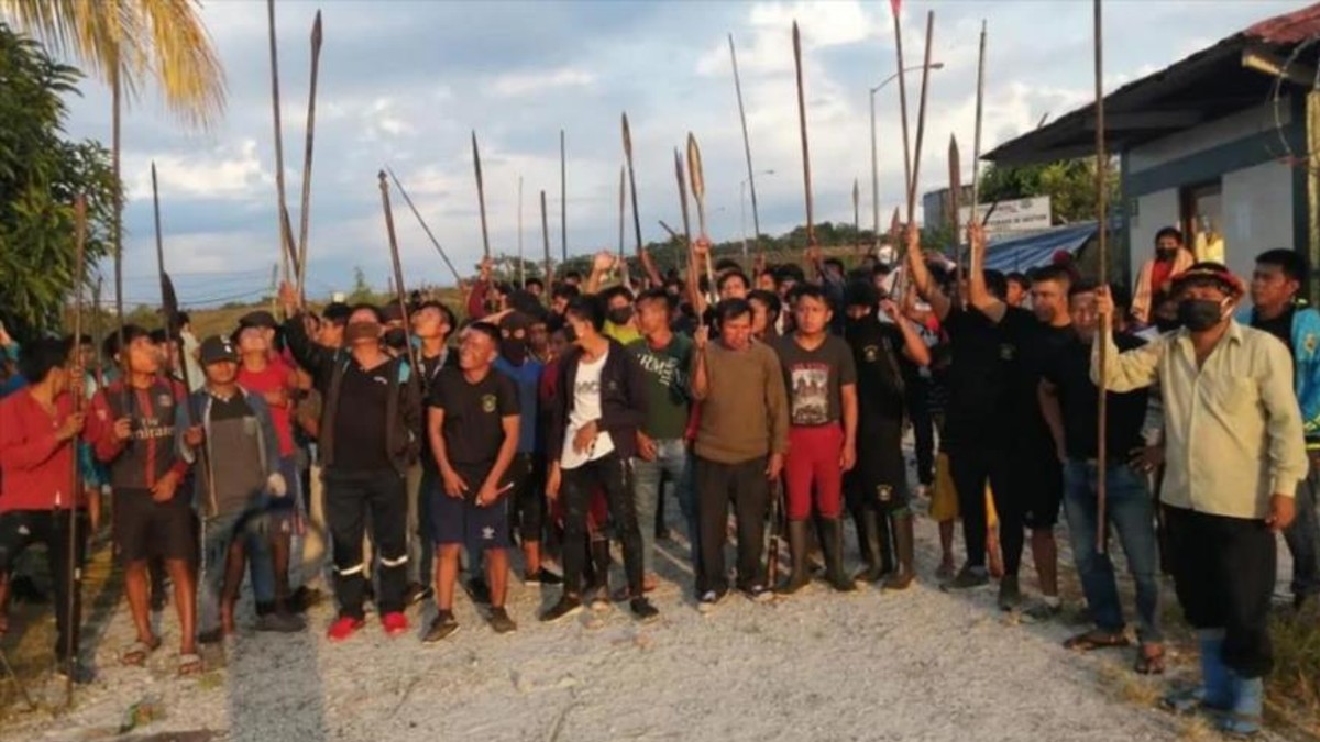 Comunidad Awajún toma estación petrolera como protesta por desatención ante el COVID-19 en Perú