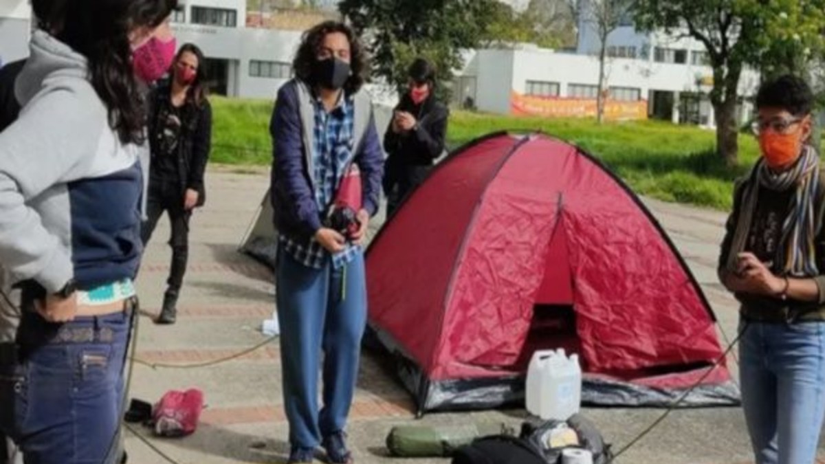 Colombia: Estudiantes universitarios inician huelga de hambre para exigir matrícula cero