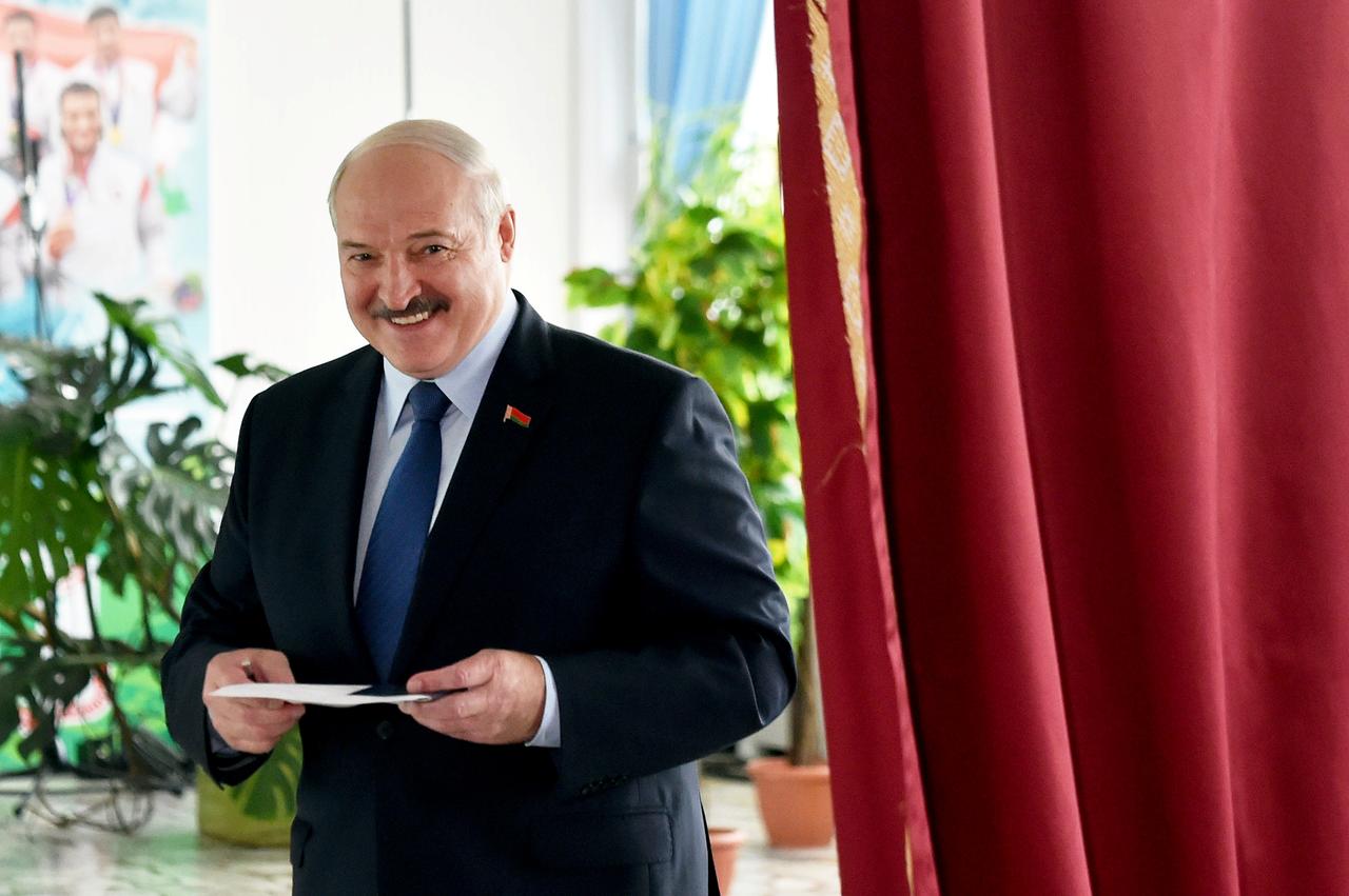 Lukashenko advierte presencia de la OTAN en frontera con Bielorrusia