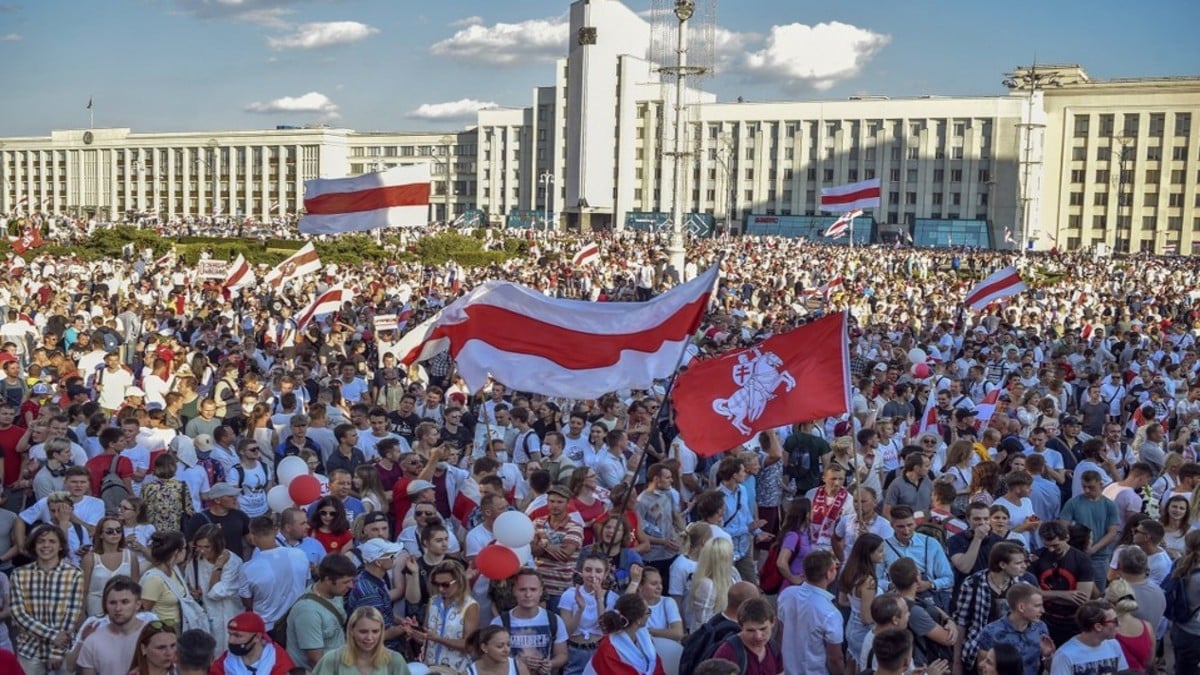 Servicio de Inteligencia ruso advierte que EE. UU. esta detrás de las protestas en Bielorrusia