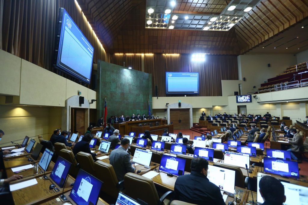 Diputados aprueban segundo retiro del 10% de las AFP