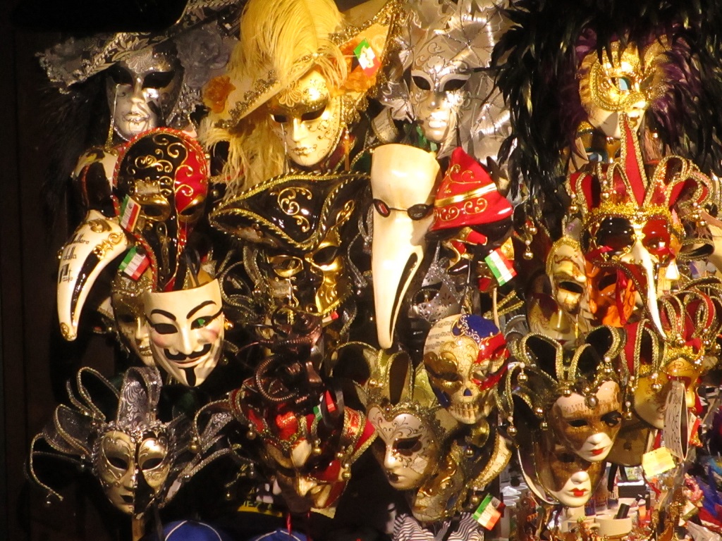 ¿Terminó el carnaval de máscaras neoliberal?