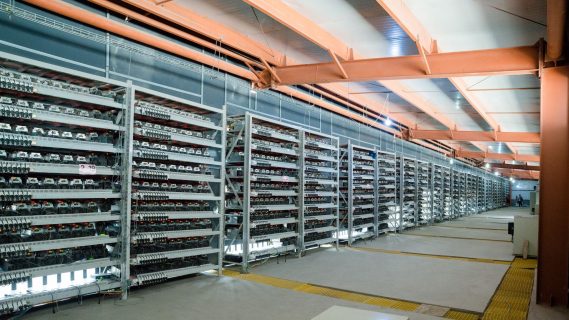Hosting de criptomonedas para el minado seguro ¿En América Latina o Europa?