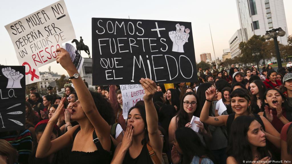 Comisión de Educación despachó dos proyectos que aseguran participación de estudiantes en el proceso constituyente