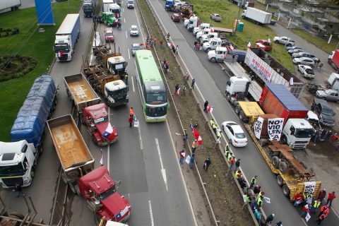 Fiscalía inició 7 investigaciones contra camioneros por la «Ley Antibarricadas»