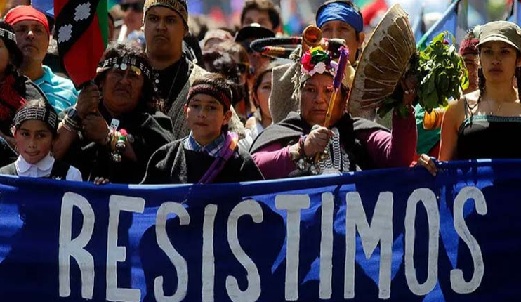 64,2% está de acuerdo con que el Pueblo Mapuche tenga más ayuda y beneficios del Estado, revela encuesta de Pulso Ciudadano