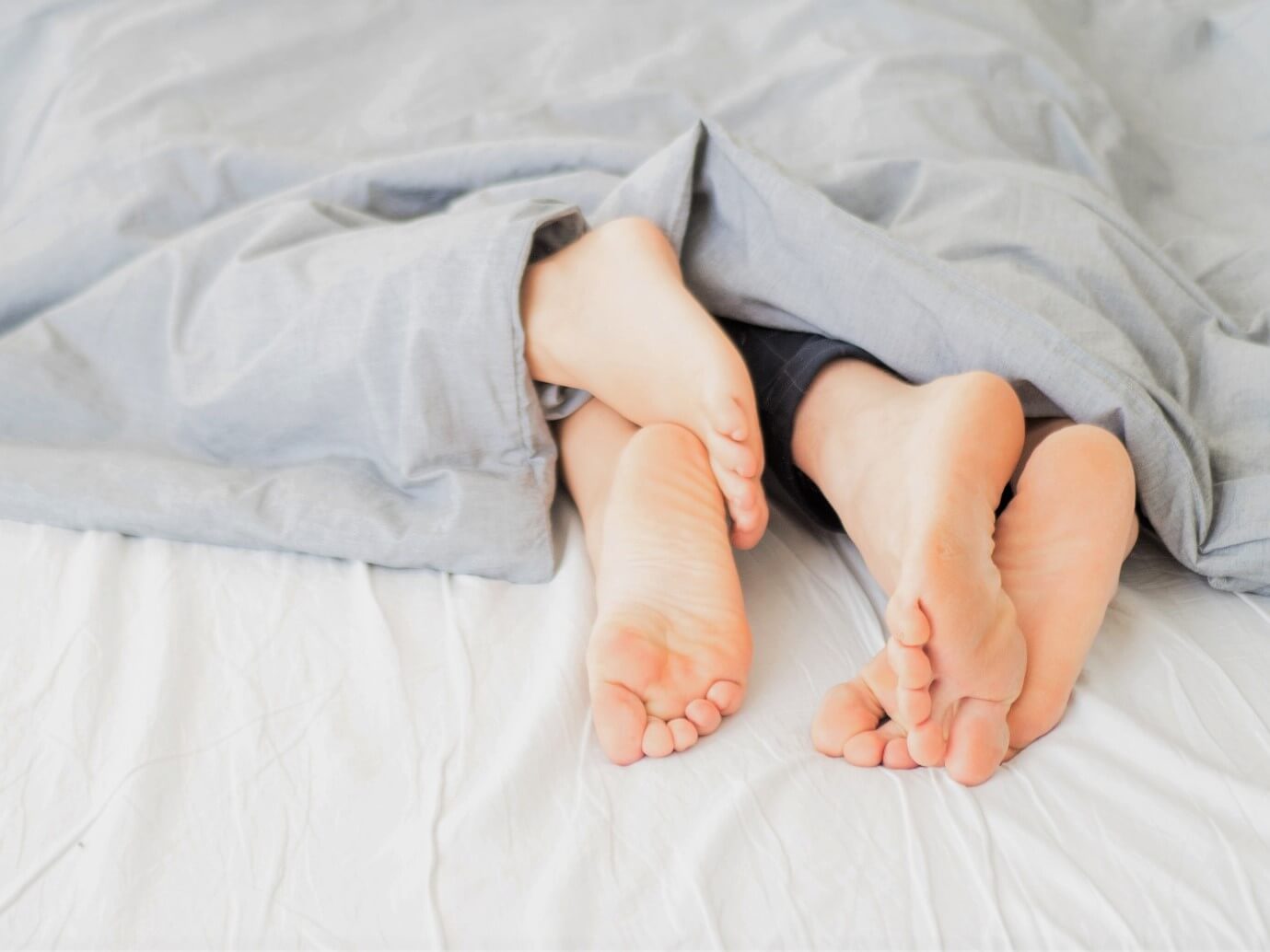 Para sincronizar horas de sueño: un estudio revela que dormir en pareja es beneficioso para la salud