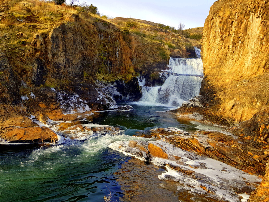 Grave: Derechos de agua de hidroeléctrica en Aysén está bloqueando suministro a pobladores de Puerto Guadal